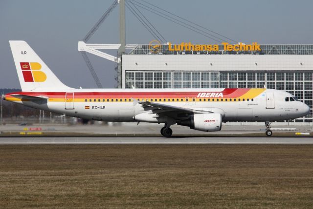 Airbus A320 (EC-ILR)