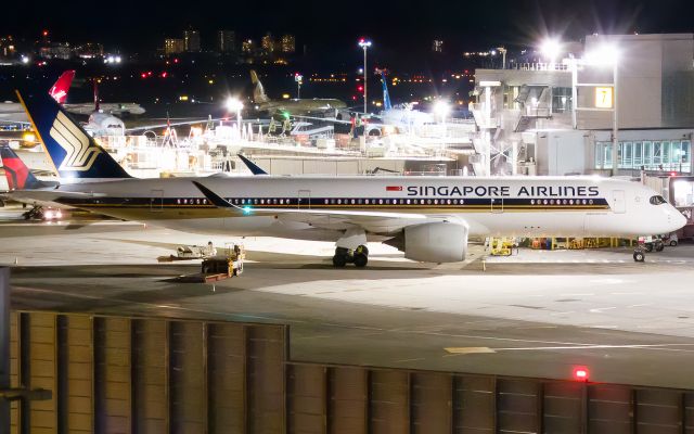 Airbus A350-900 (9V-SGG)