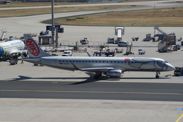 D-ARJC — - NiKi (LGW) ERJ-190 cn19000349