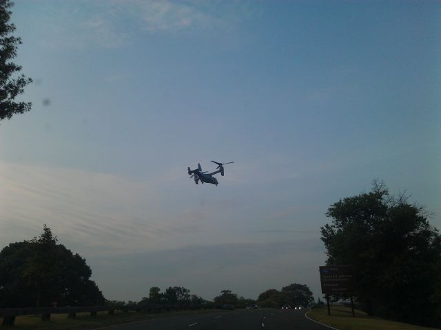 Bell V-22 Osprey — - Osprey coming in for a landing at the Pentagon