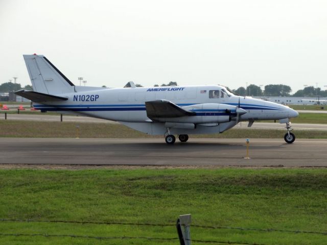 Beechcraft Airliner (N102GP)