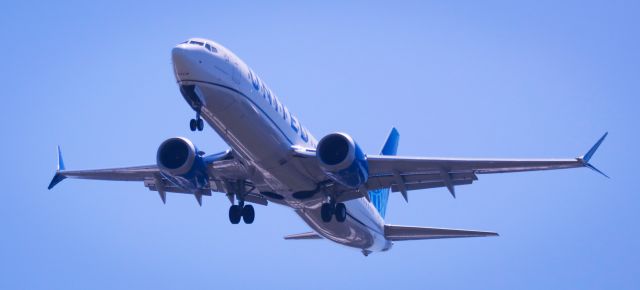 Boeing 737 MAX 8 (N17302) - LAX  5-12-2024