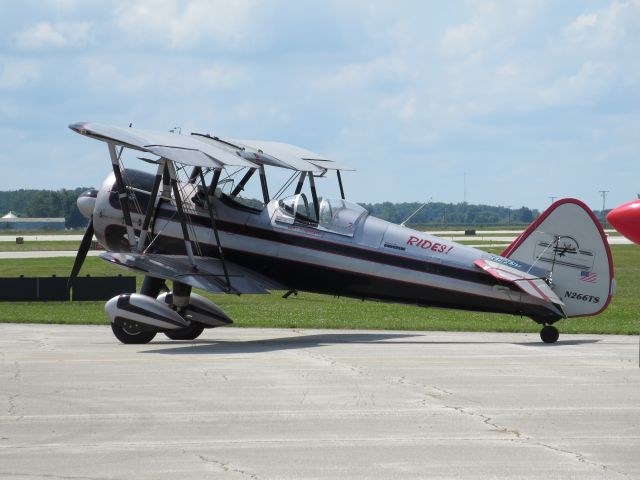 Boeing PT-17 Kaydet (N266TS) - Cliff Robinsons Super Stearman