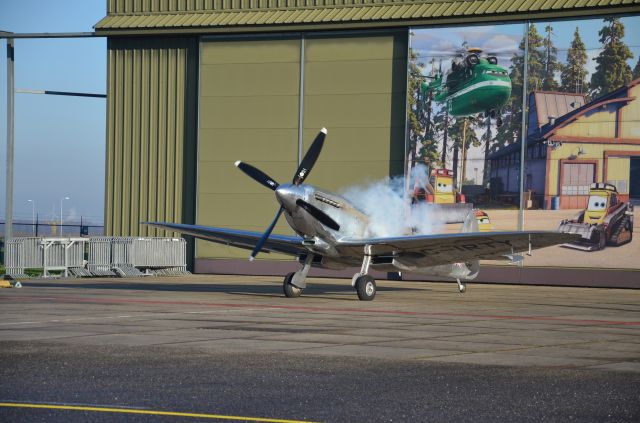 SUPERMARINE Spitfire (G-IRTY)