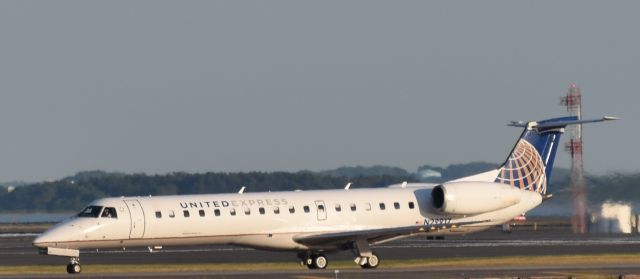 Embraer ERJ-145 (N29917)