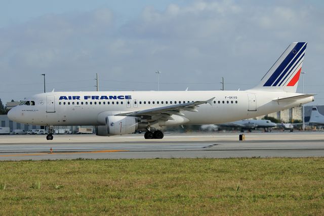 Airbus A320 (F-GKXQ)