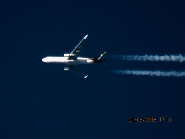 BOEING 767-300 (N347UP)