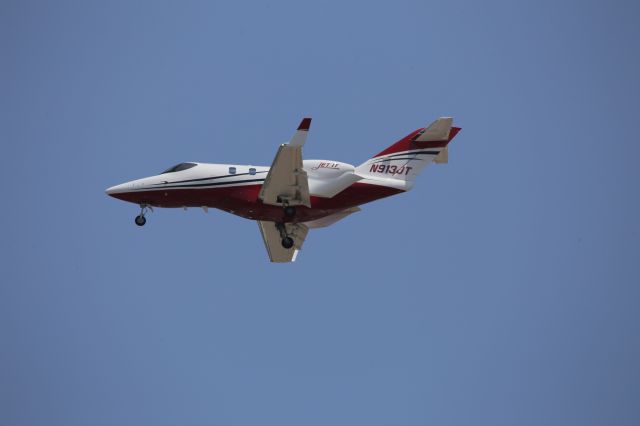 Honda HondaJet (N913JT)