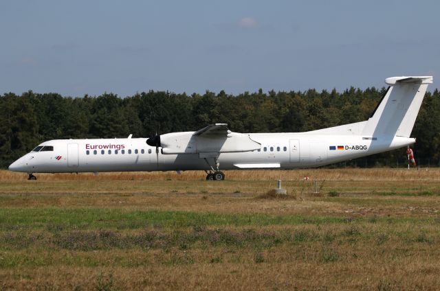 de Havilland Dash 8-400 (D-ABQG)