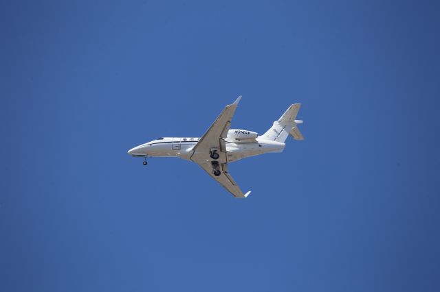 Embraer Phenom 300 (N314GV)