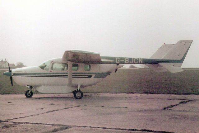 Cessna Super Skymaster (G-BJCN) - Seen here on 7-Apr-84.br /br /Transferred to Pakistan 16-Oct-84 as AP-BBX.