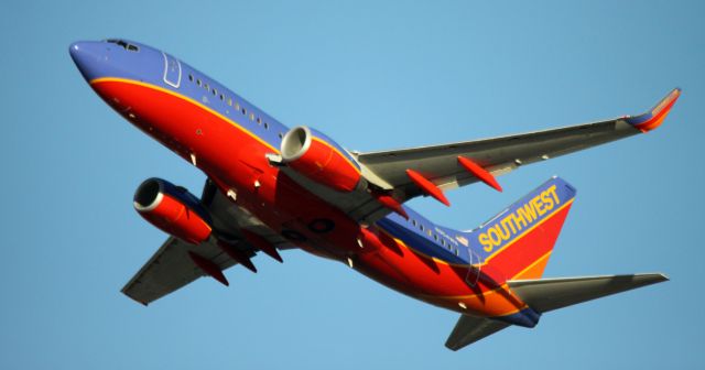 Boeing 737-700 (N354WN) - Climbing Out after departure from 30L