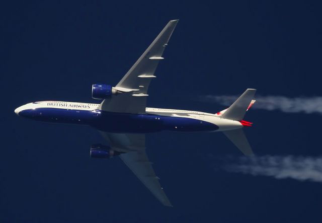 Boeing 777-200 (G-YMMH) - February 14, 2015. A girl in my class going to Paris (BOS-LHR-CDG). This photo was taken by my friend in the UK.