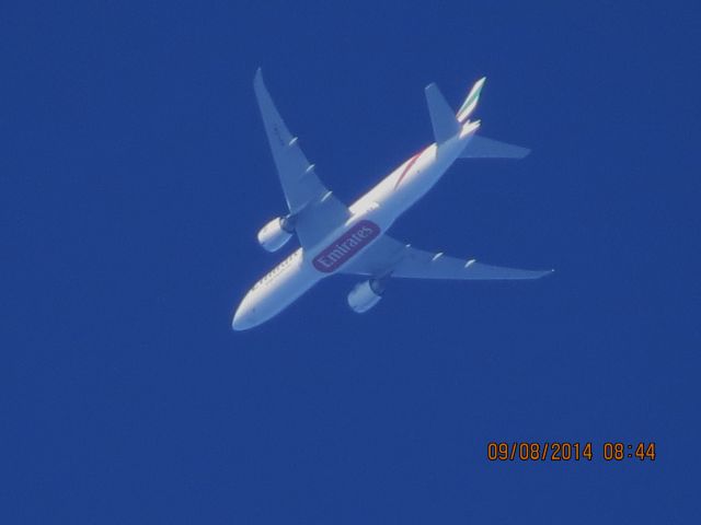 BOEING 777-200LR (A6-EWJ) - Emirates flight 221 from Dubai to Dallas over Baxter Springs Kansas (78KS) at 38,000 feet.