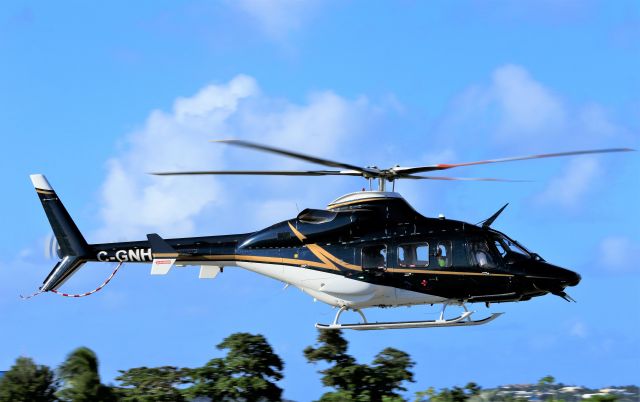 Bell 430 (C-GNHM) - Medivac chopper inbound for landing