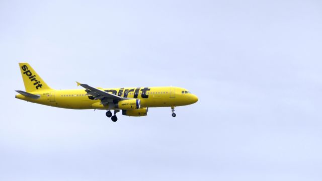 Airbus A320 (N616NK)