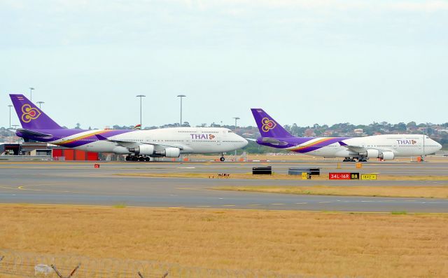 Boeing 747-400 (HS-TGY)