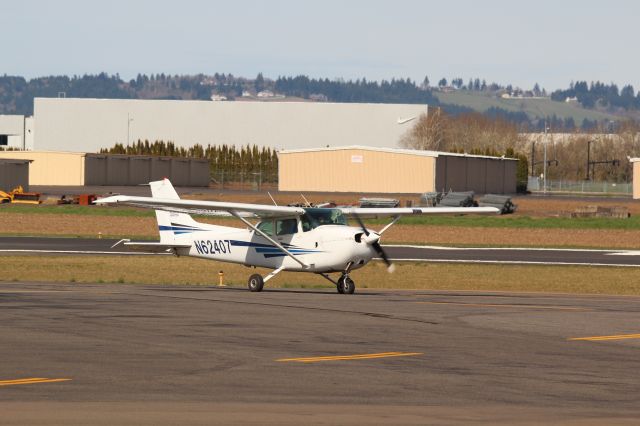 Cessna Skyhawk (N62407)