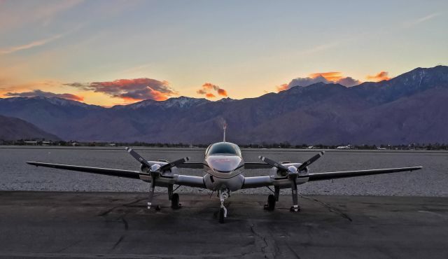 Beechcraft Baron (58) (N531U) - Just before going home to KFFZ.