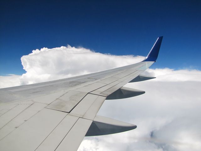 Boeing 757-200 (N663DN)