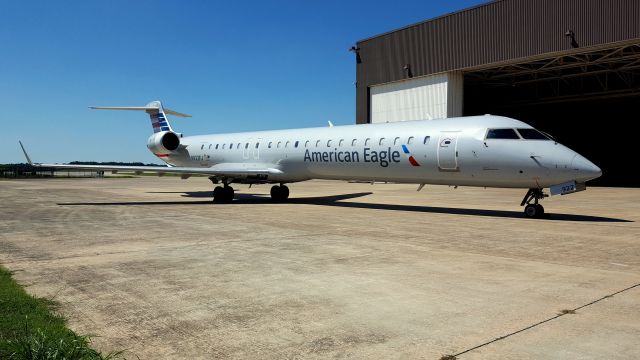 Canadair Regional Jet CRJ-900 (N922FJ)