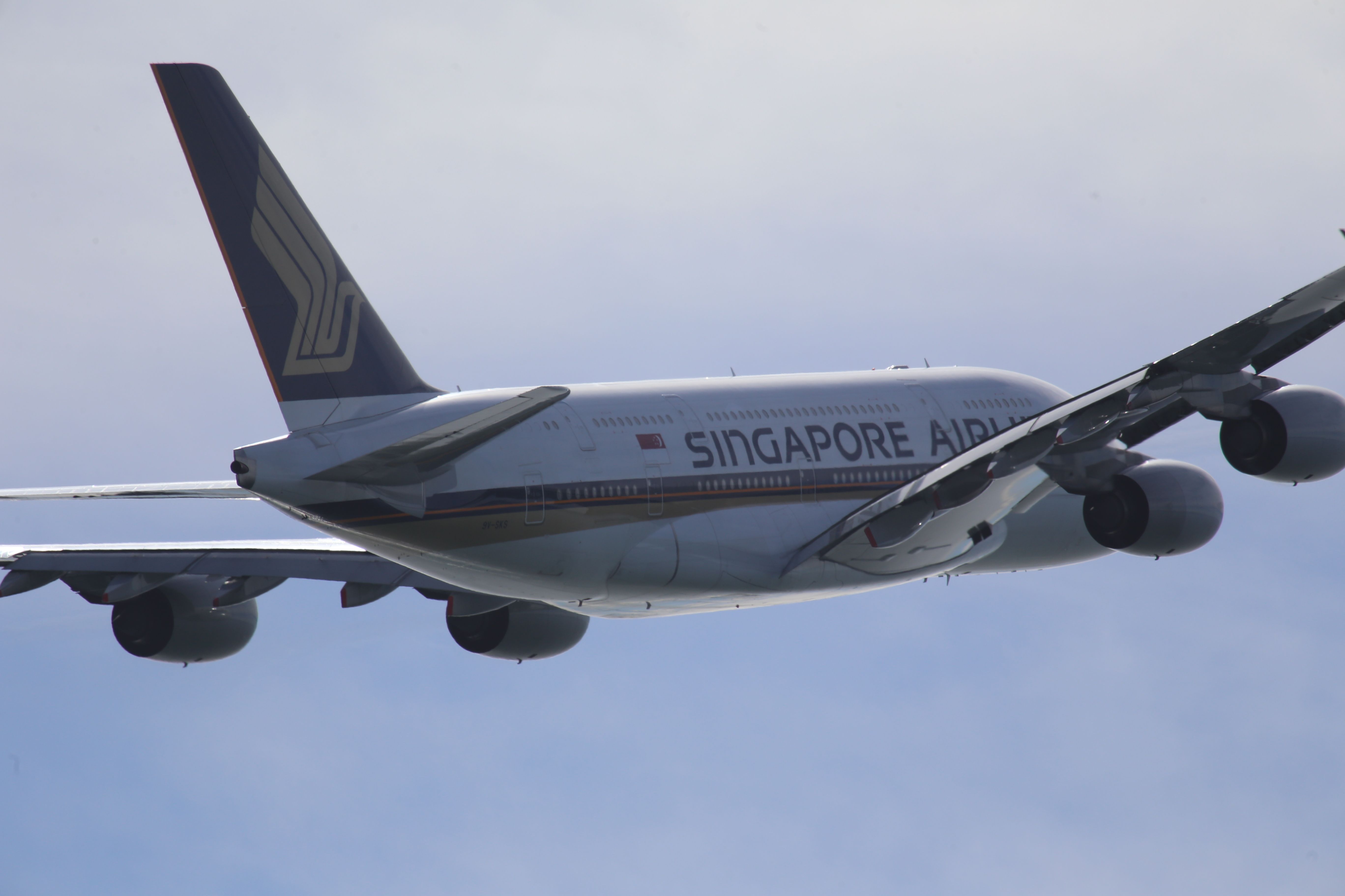 Airbus A380-800 (9V-SKS)