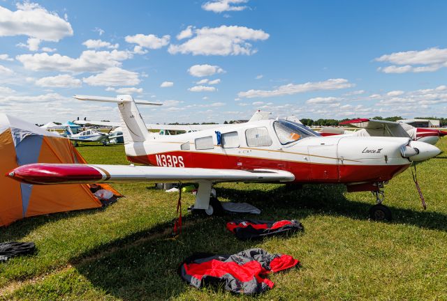 Piper Lance 2 (N33PS)