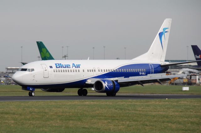 BOEING 737-400 (YR-BAJ) - Dublin Airport, 24th February 2017.