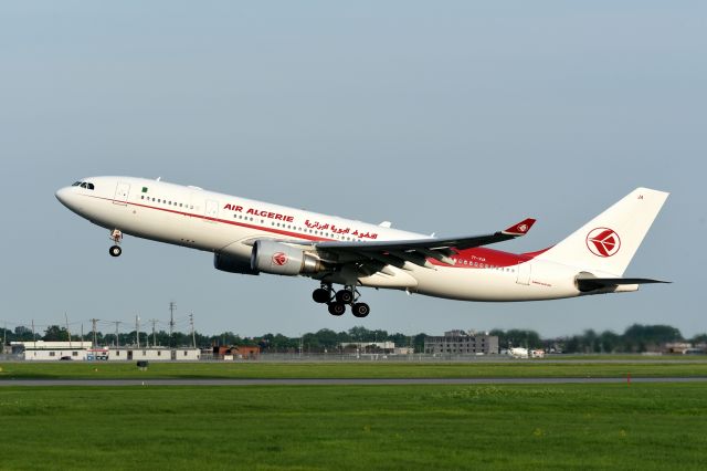 Airbus A330-200 (7T-VAJ)