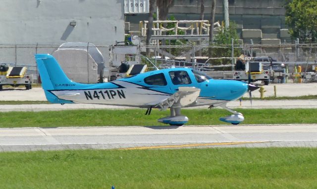 Cirrus SR-22 (N411PN)