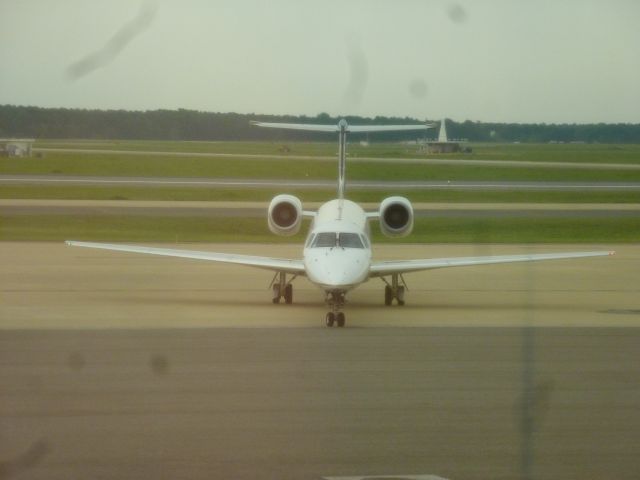 Embraer ERJ-135 (N13956)