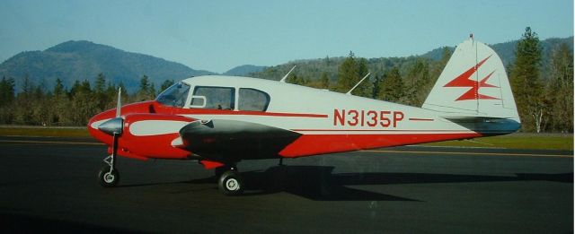 Piper Apache (N3135P)