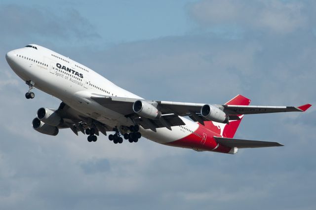 Boeing 747-400 (VH-OJJ) - 9 OCT 2010