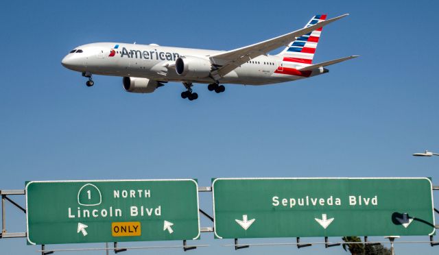 Boeing 787-8 (N804AN) - Inaugural flight of an American 787-8 with service from Shanghai to LAX