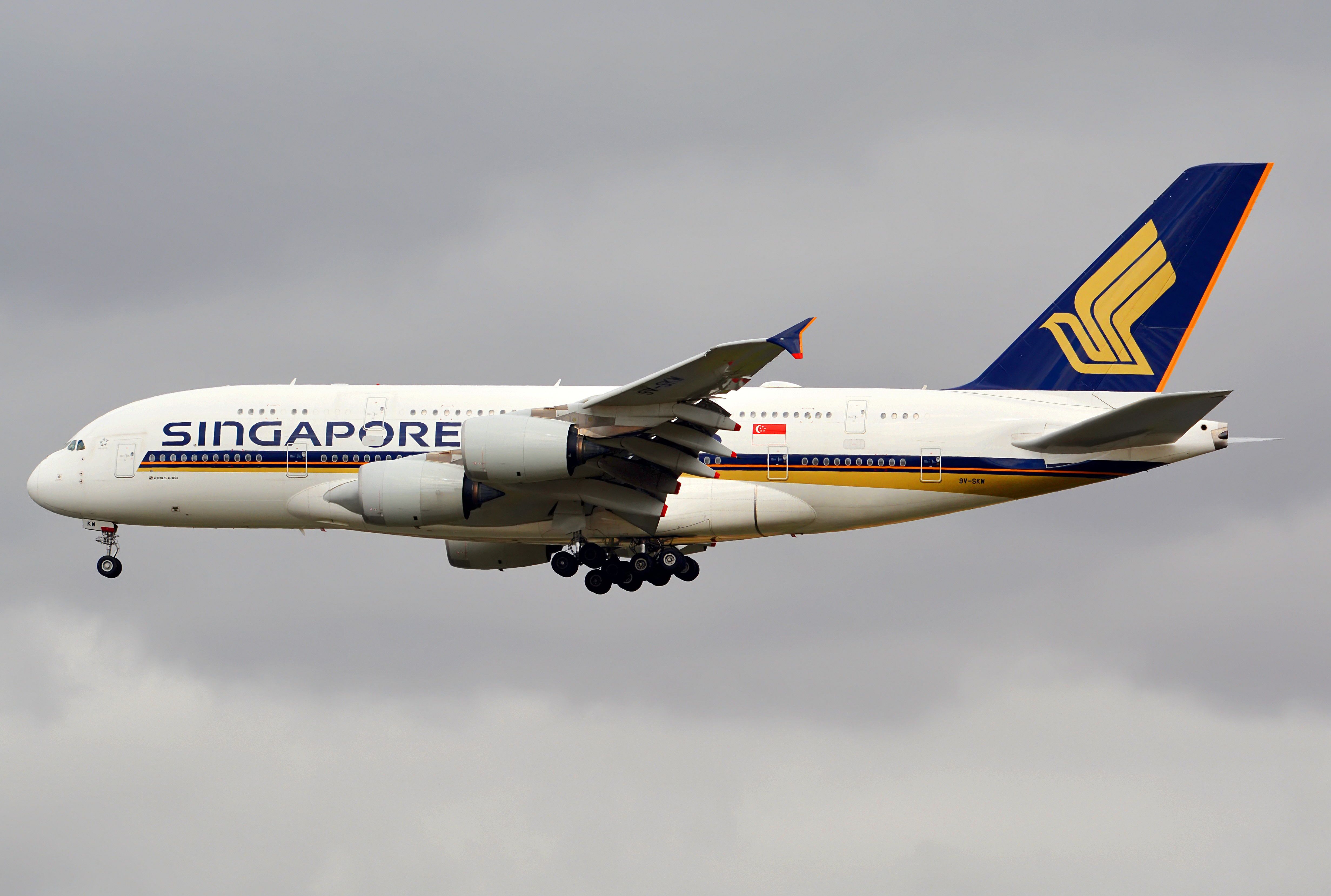 Airbus A380-800 (9V-SKW)