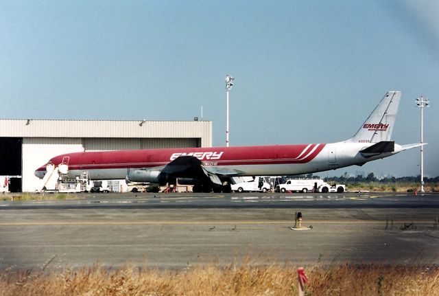 McDonnell Douglas DC-8-60 (N959R) - KOAK - N959R at the Cargo Ramp adjacent FedEx/ KOAK is one of the most difficult airports to film at on the west coast, with very limited fence side access view points. I used a pick up truck and open bed for easy shoot and go tactics.