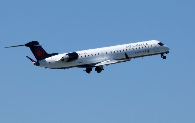 Canadair Regional Jet CRJ-900 (C-GLJZ) - Shown here departing is an Air Canada Express Canadair Regional Jet CRJ-900 in the Spring of 2018.