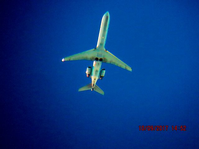 Canadair Regional Jet CRJ-700 (N526EA)