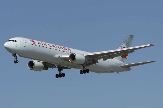 BOEING 767-300 (C-GDUZ) - August 2, 2009 - arrived Vancouver, BC