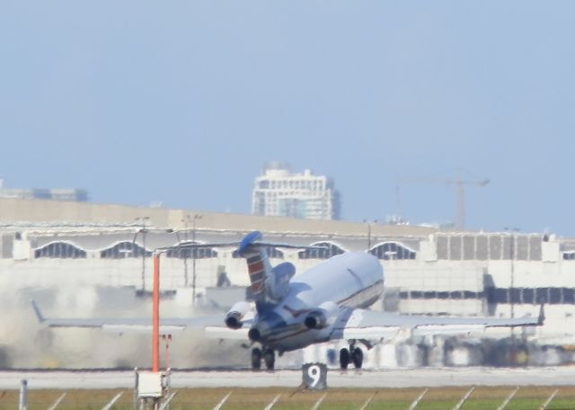 BOEING 727-200 (N395AJ) - Rotation