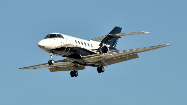 Hawker 800 (N133KS)