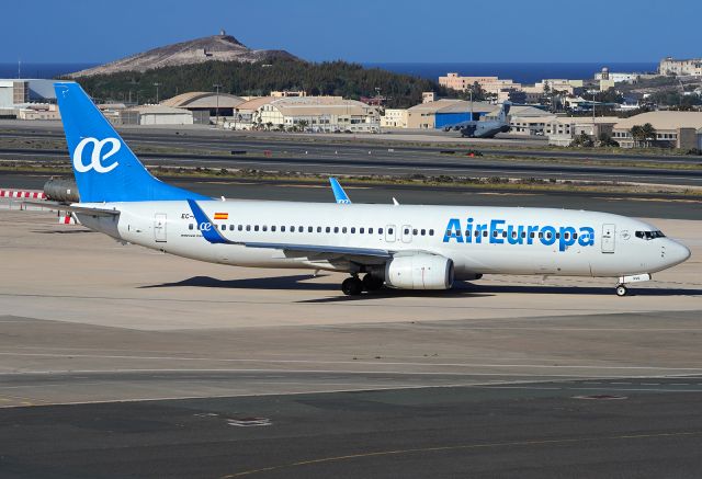 Boeing 737-800 (EC-NVQ)