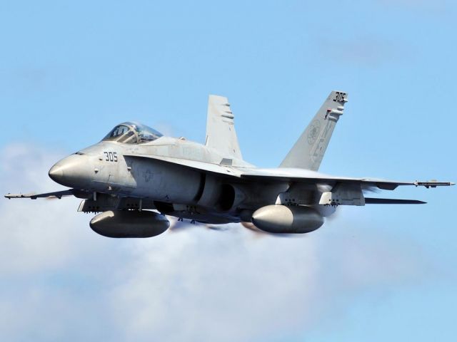 McDonnell Douglas FA-18 Hornet — - Super Hornet