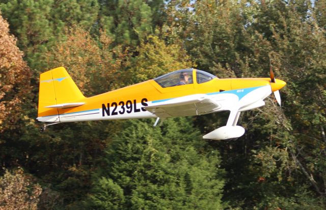 Vans RV-6 (N239LS) - An airborne VANS RV-6 after departing Moontown Airport in Brownsboro, AL during the EAA 190 Fly-In on October 15, 2016. 