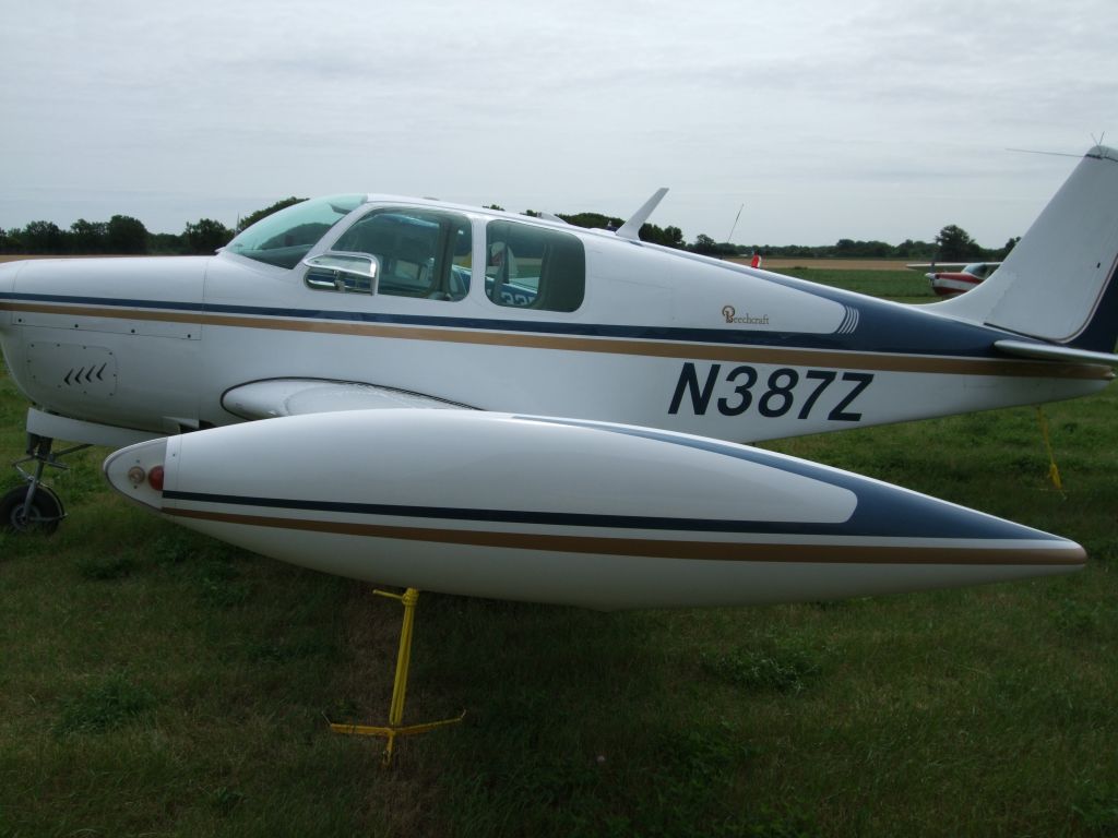 Beechcraft Bonanza (33) (N387Z)