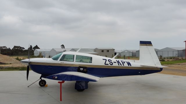 Mooney M-20 (ZS-KPW) - Morningstar Airfield, Cape, South Africa