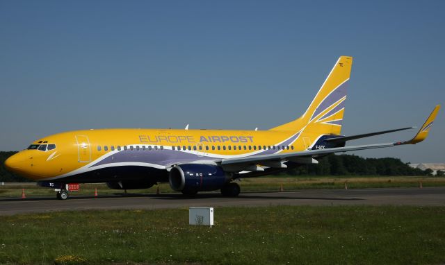 Boeing 737-700 (F-GZTC)