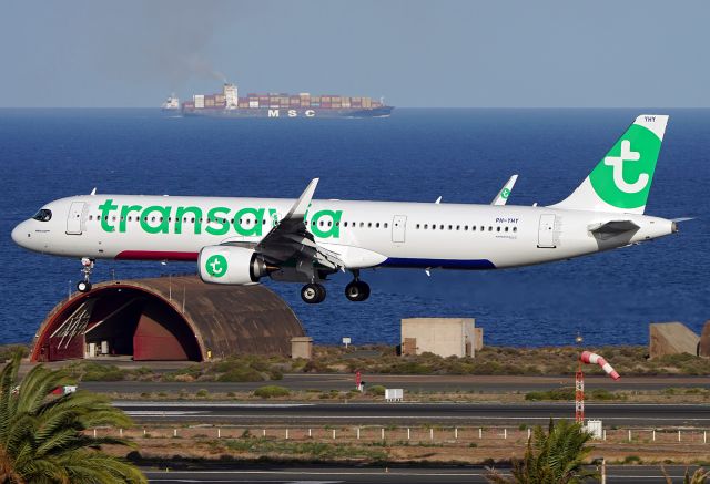 Airbus A321neo (PH-YHY)