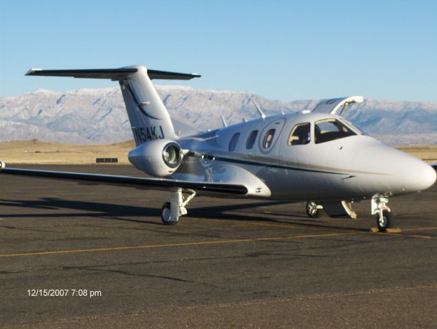 Eclipse 500 (N54KJ)