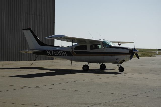 Cessna Centurion (N761DH)
